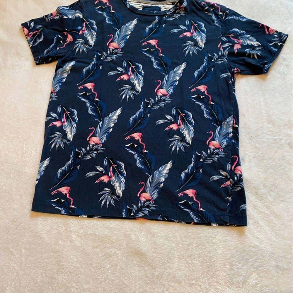 Denim & Flower Mens T-shirt sz M Ricky Singh Navy beach party tropical